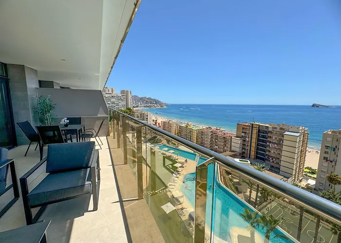 Sunset Cliffs Terra Gold Apartment