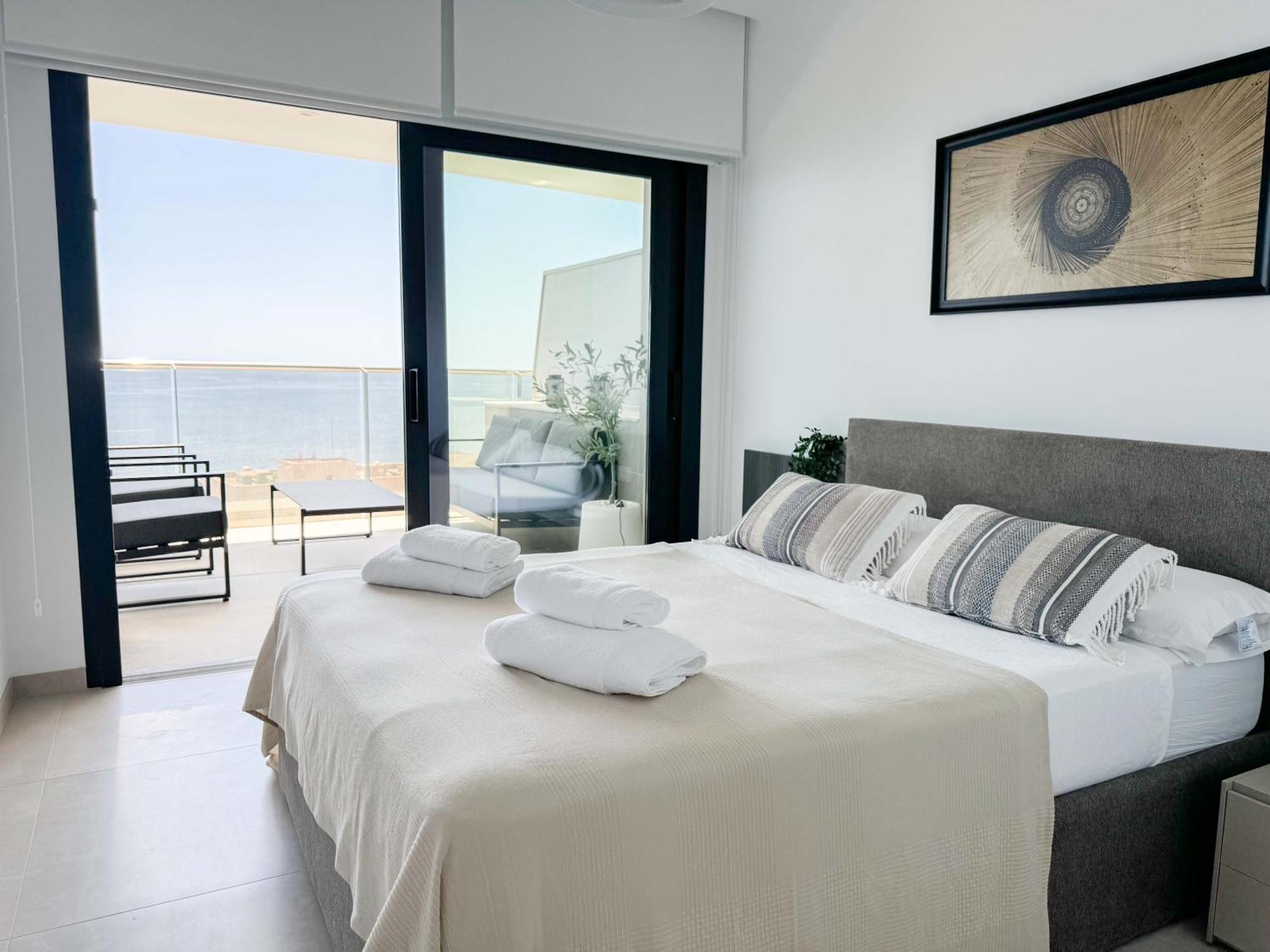 Apartment Sunset Cliffs Terra Gold